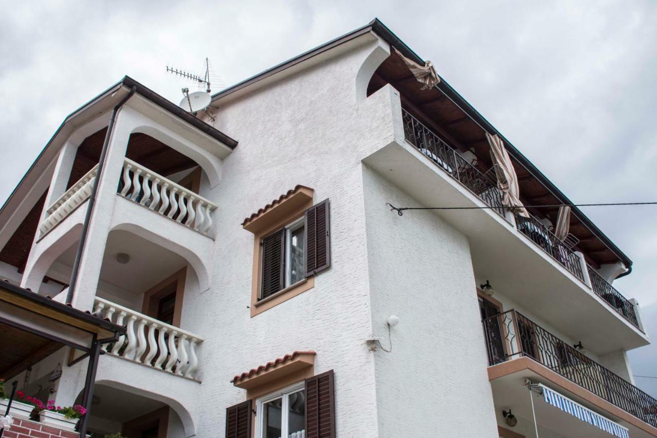 Guest House Ivo Lovran Exterior photo
